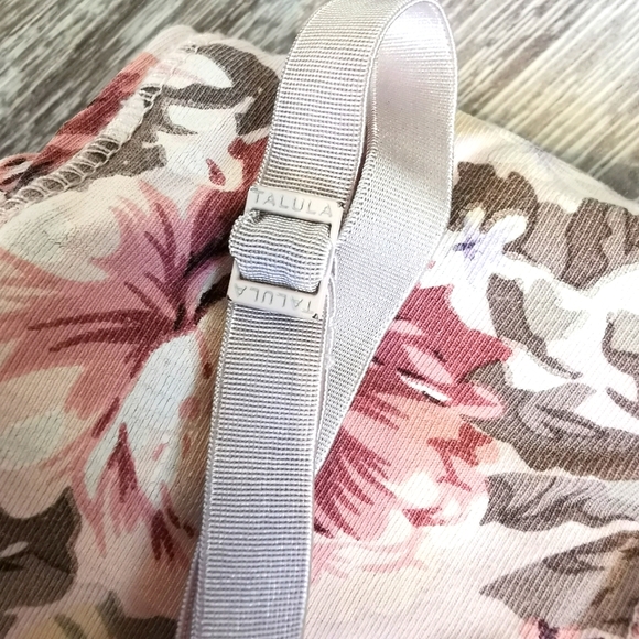 Talula floral print tank top XS - Picture 7 of 8